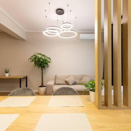 Elegant 2 Bedroom Retreat Βουκουρέστι Εξωτερικό φωτογραφία