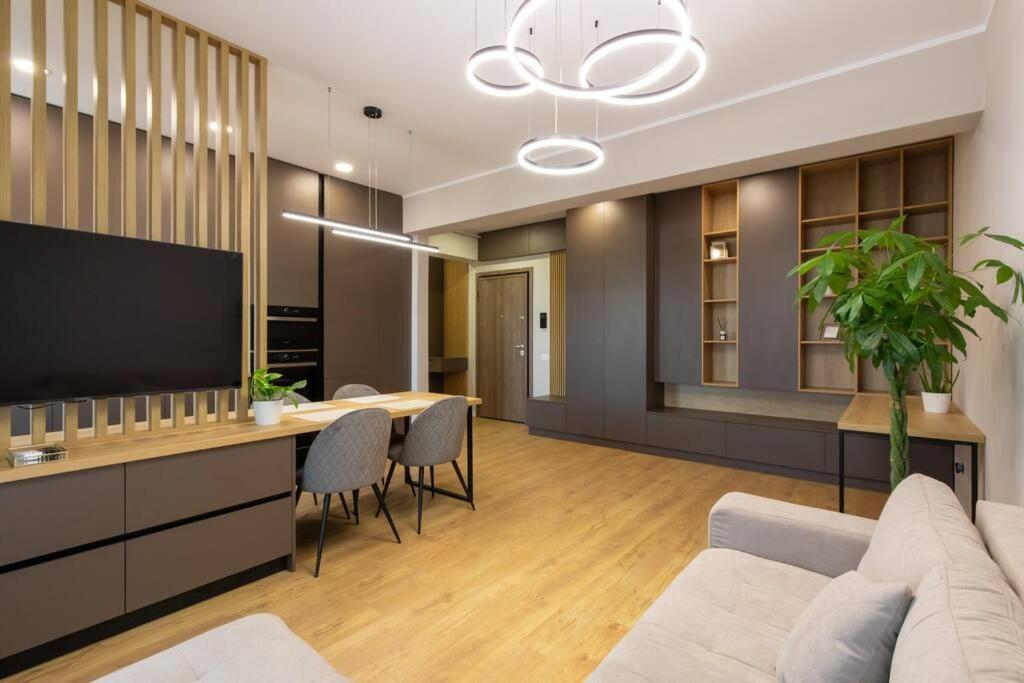 Elegant 2 Bedroom Retreat Βουκουρέστι Εξωτερικό φωτογραφία